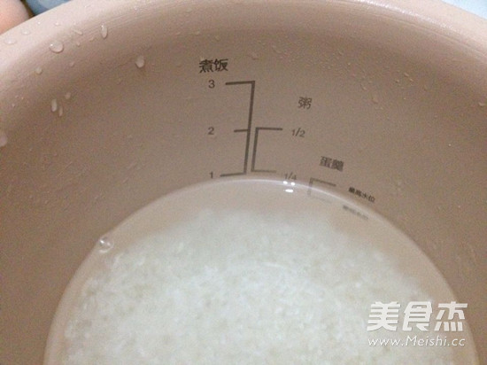 恒大兴安田园蛋炒饭的做法步骤:6