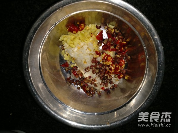 香脆凤尾虾的做法步骤:6