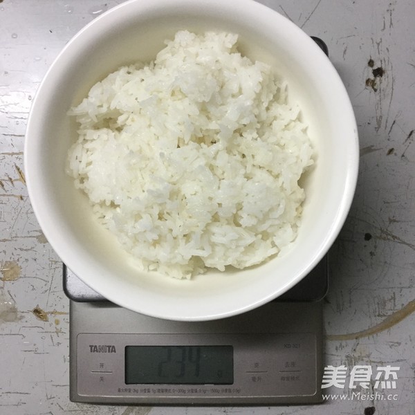 马苏里拉芝士炒饭的做法步骤：5