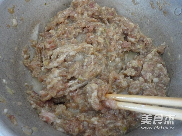 芹菜猪肉饺子的做法步骤：6