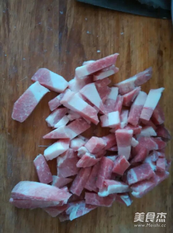 卤蛋红烧肉的做法步骤：1