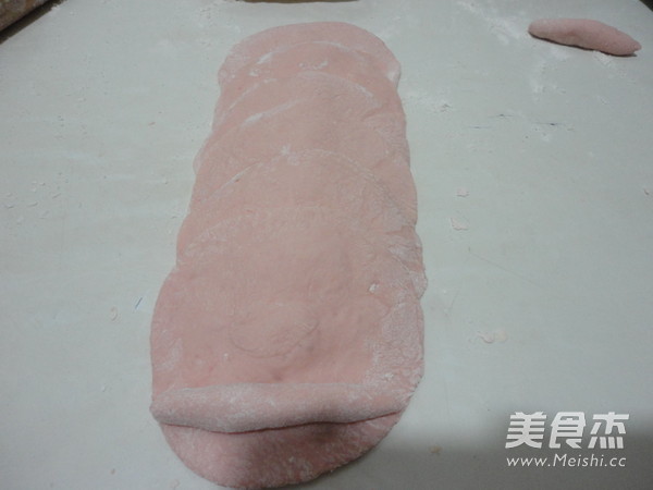 浪漫玫瑰花馒头的做法步骤:8