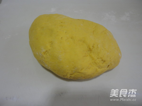 南瓜胡萝卜肉包子的做法步骤：3