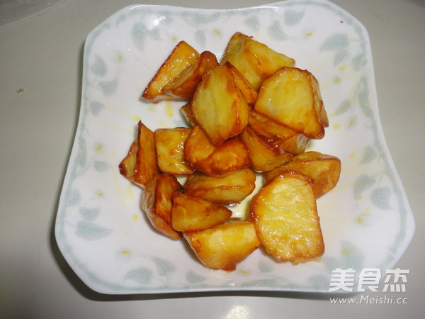 拔丝地瓜的做法步骤:5