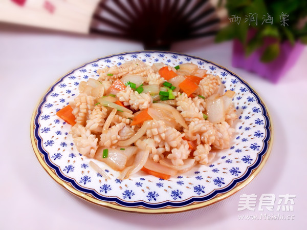 洋葱鱿鱼花的做法步骤:10