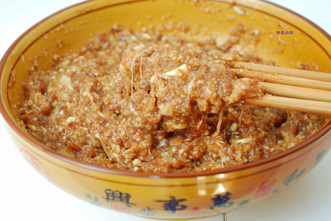 牛肉蒸饺的做法步骤:6