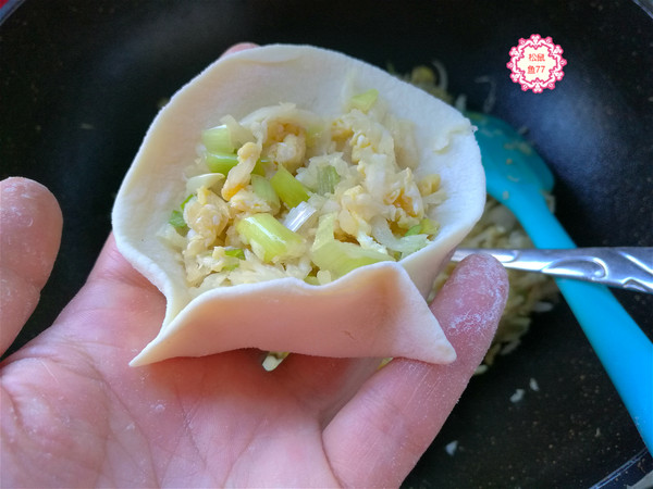 又软又香的弯月素包子,好吃好看,吃起来没够的做法步骤:7