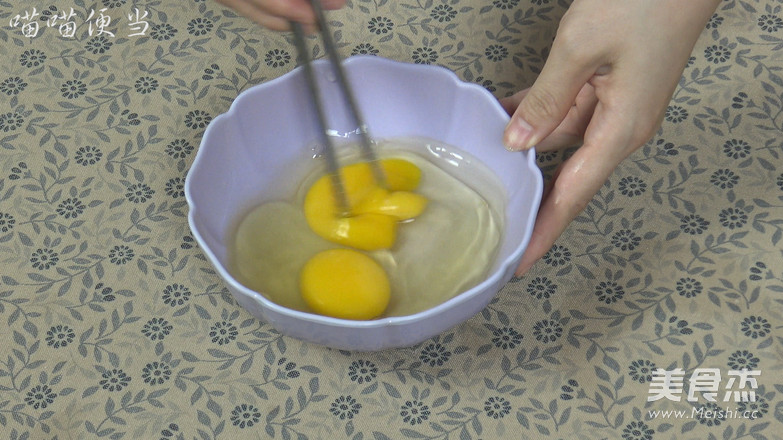 肉末鸡蛋卷的做法步骤:8