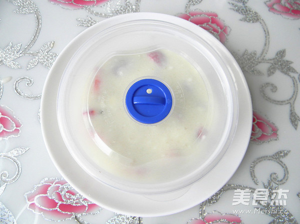 草莓酸奶冻的做法步骤:13