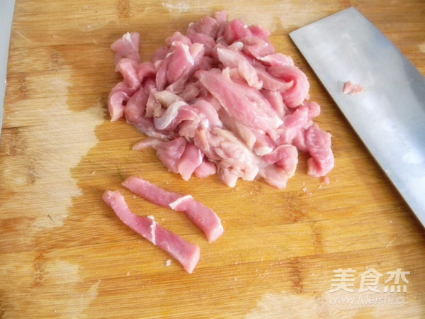 糖醋肉条的做法步骤：1