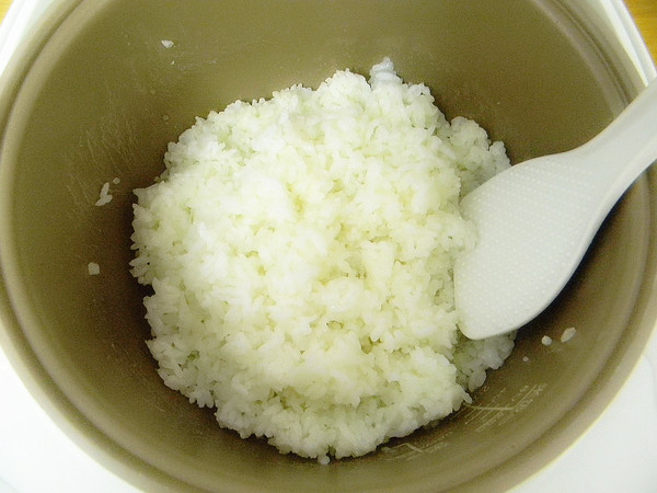 辣白菜饭卷的做法步骤:2