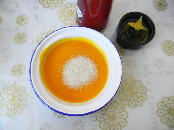 黑芝麻南瓜发面饼的做法步骤:2