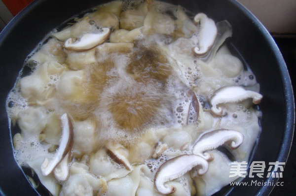 番茄鲜馄饨的做法步骤:9