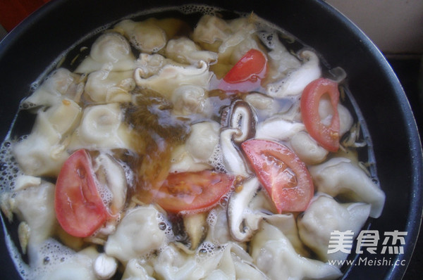 番茄鲜馄饨的做法步骤:10