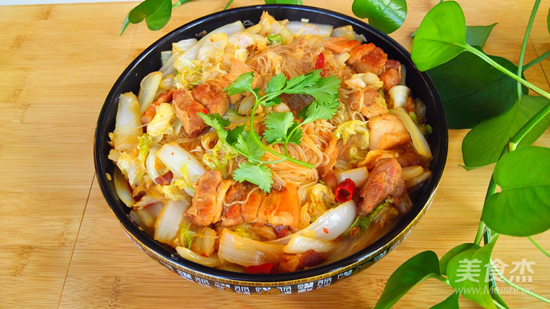 五花肉白菜粉丝的做法步骤:9