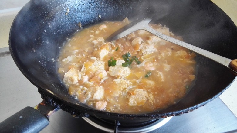 番茄豆腐烧虾仁的做法步骤:11