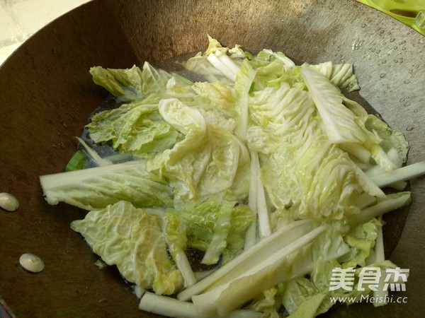 白菜炖豆腐的做法步骤：5