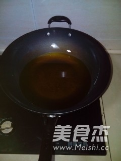麻辣干锅翅膀的做法步骤:4