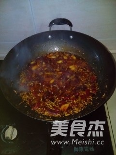 麻辣干锅翅膀的做法步骤:7