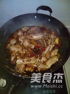 麻辣干锅翅膀的做法步骤:8
