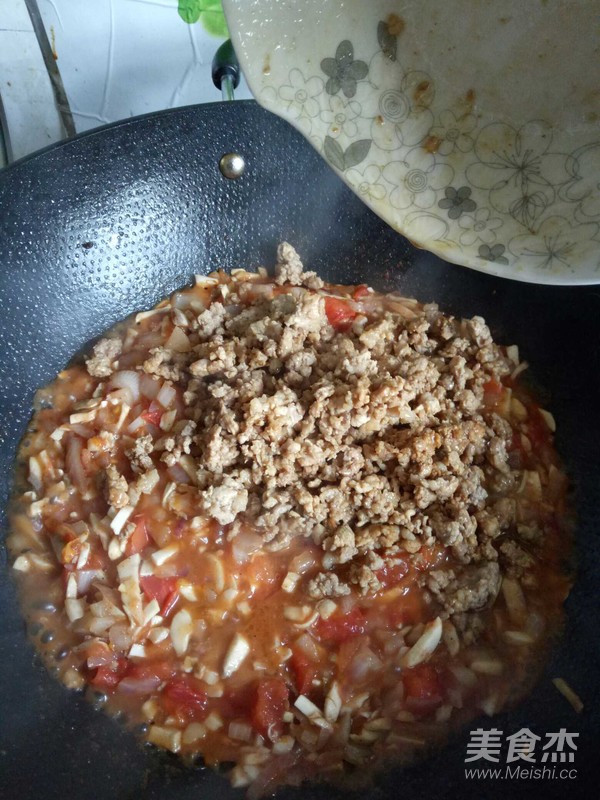 意大利面番茄肉酱的做法步骤:8