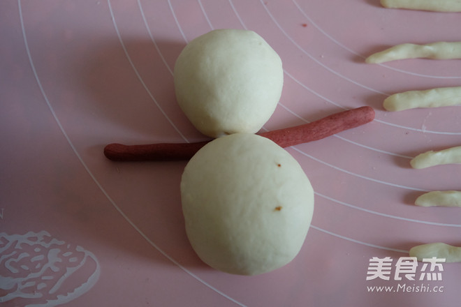 雪人馒头的做法步骤:10