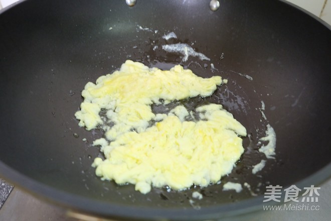 榨菜蛋炒饭的做法步骤:3