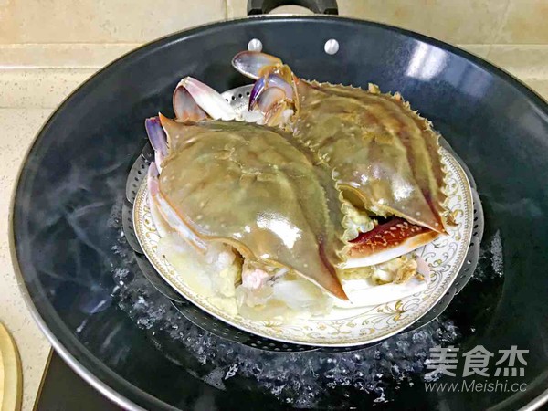清蒸螃蟹的做法步骤：3