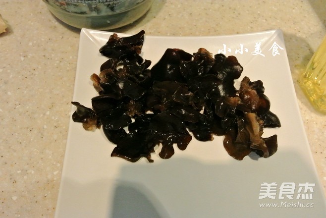 鱼香肉丝:非常下饭的家常菜的做法步骤:3