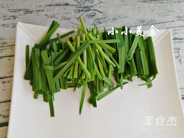 笨豆芽炒粉：东北家常菜，鲜香爽口，超级下饭的做法步骤：4