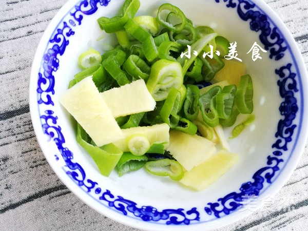 烧日本豆腐：深受老人孩子喜爱的家常菜的做法步骤：3