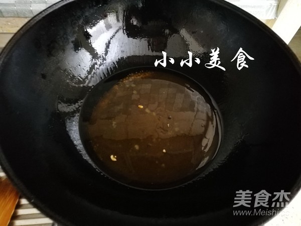 红烧肉：色泽红亮诱人，肥而不腻，入口即化，香气十足的做法步骤：8