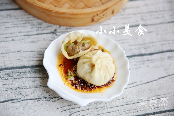 茄子肉包子:味道很不错的做法步骤:20