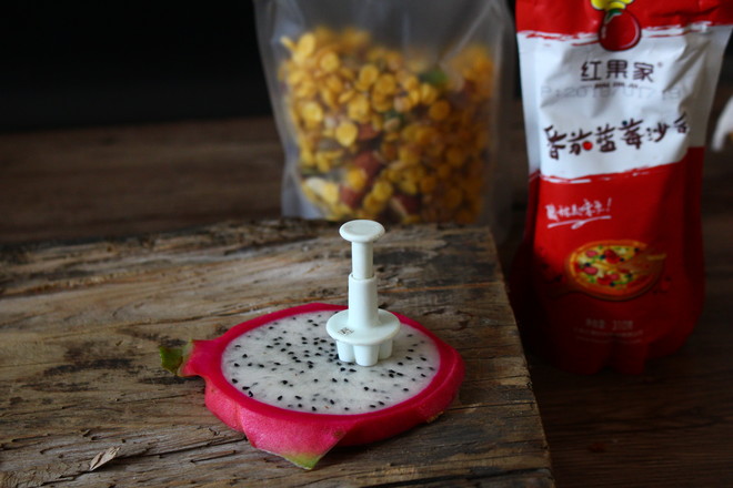 果酱拌酸奶的做法步骤：3