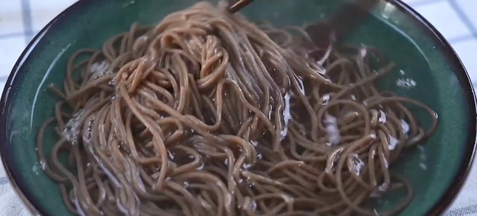 果香低脂拌面的做法步骤:5
