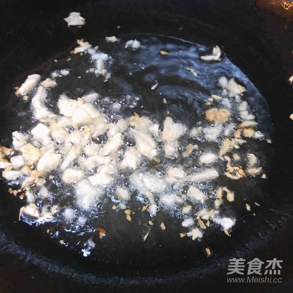 沙茶芹菜炒牛肉的做法步骤：5