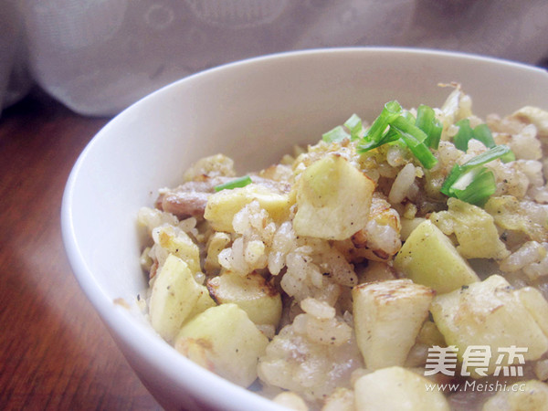 茭白毛豆肉丝蛋炒饭的做法步骤:10