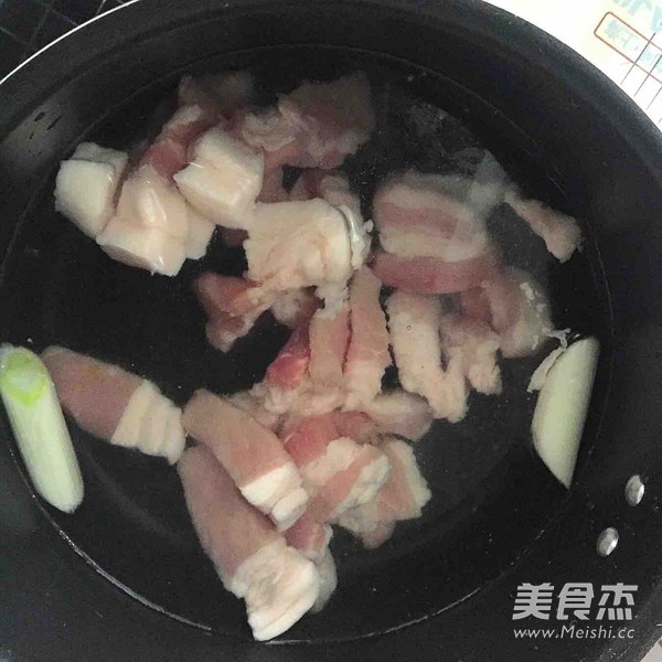 红烧肉的做法步骤:4