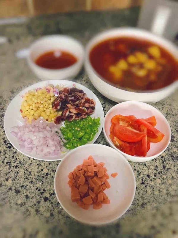 虾仁什锦炒饭～的做法步骤：2