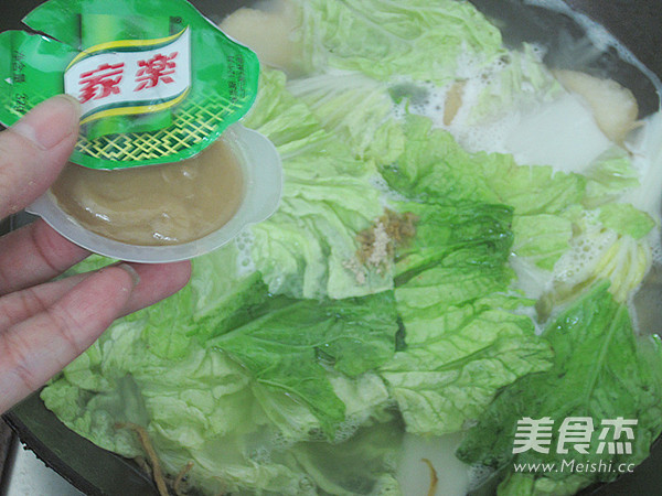鱼骨白菜汤的做法步骤:9