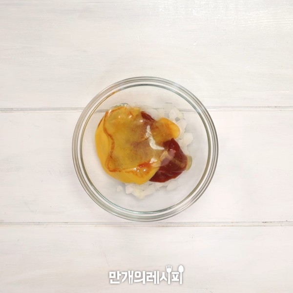 香肠三明治的做法步骤：5