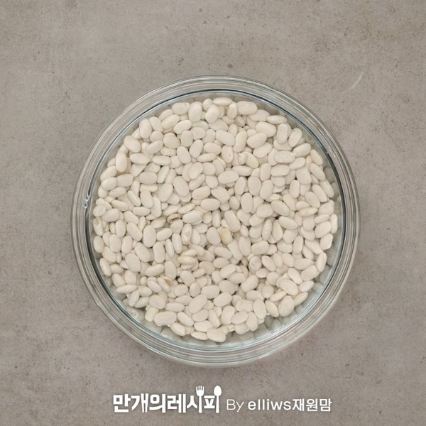 黄瓜芸豆的做法步骤：1