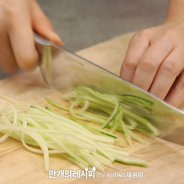 黄瓜芸豆的做法步骤：5