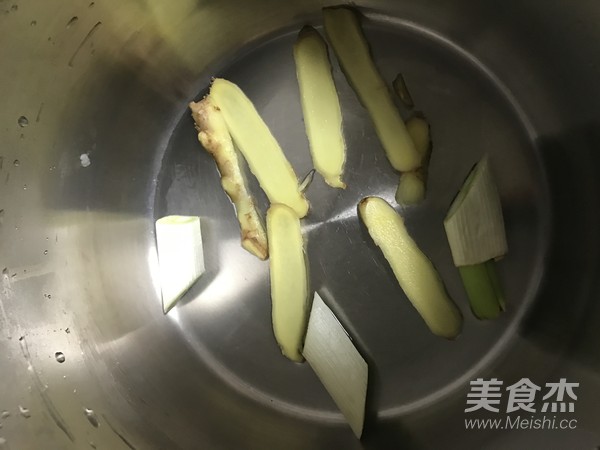 老北京酥鲫鱼的做法步骤：6