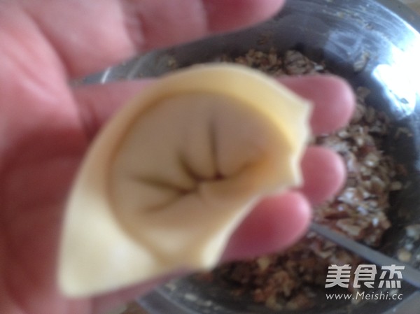 香菇鸡肉馄饨的做法步骤：12