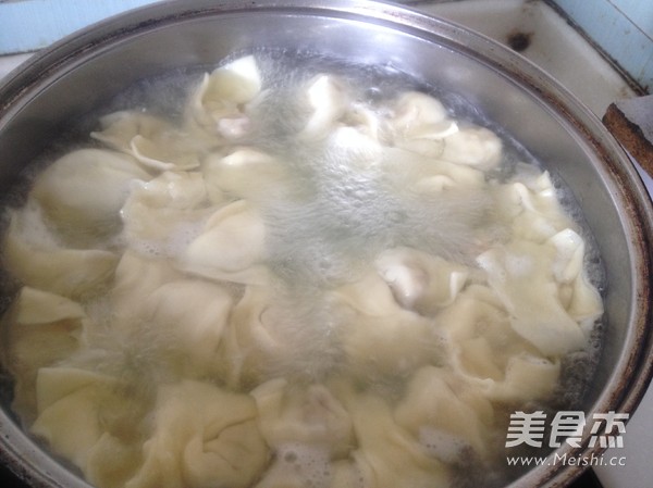 香菇鸡肉馄饨的做法步骤：15