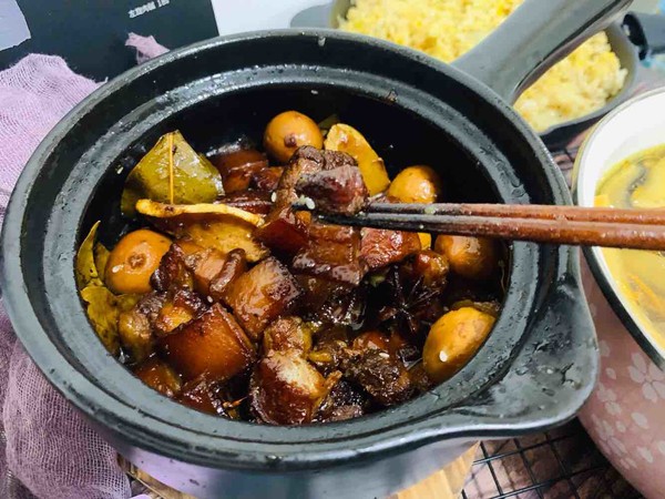 鹌鹑蛋红烧肉的做法步骤:6