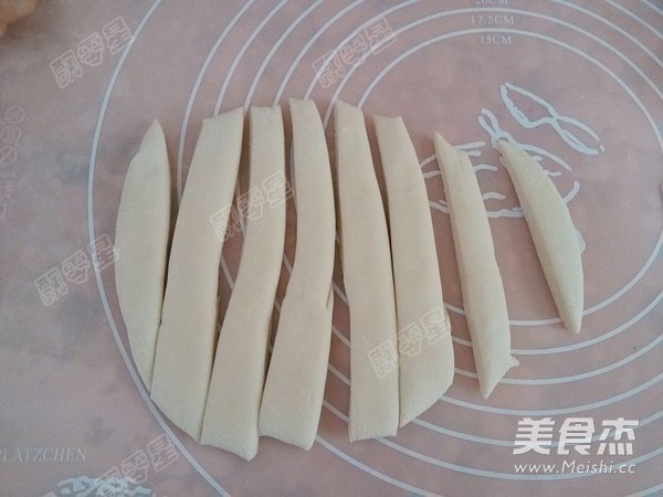 河南抻面的做法步骤:7