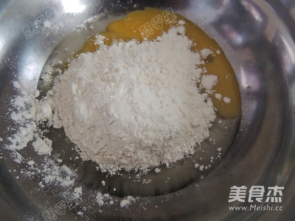 芹菜叶鸡蛋饼的做法步骤:5