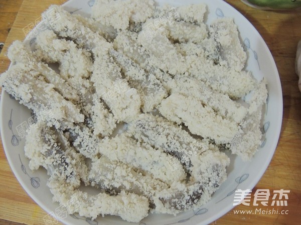 脆炸龙头鱼的做法步骤:8